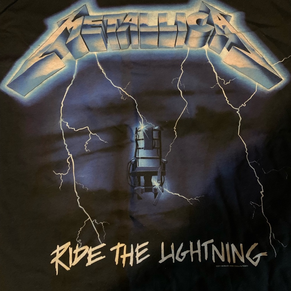 Metallica Ride the Lightning tee size XL.